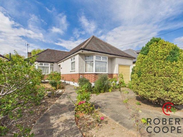 Bungalow for sale in Northwood, Greater London