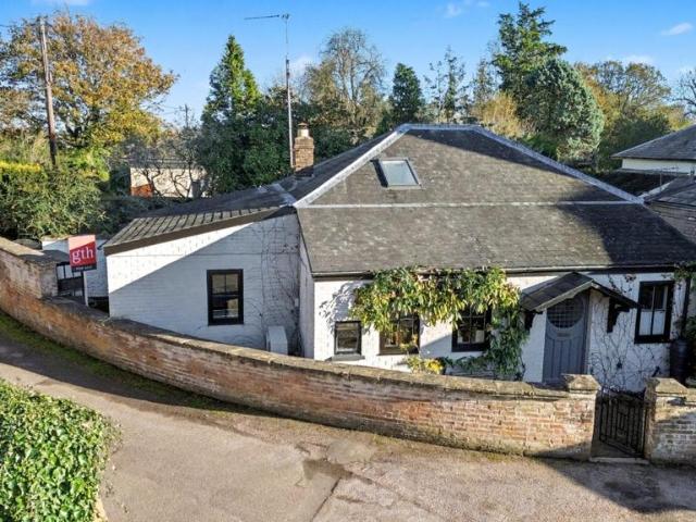 House for sale in Somerset