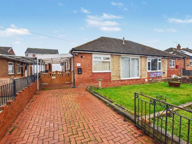 Bungalow for sale in Wrenthorpe, West Yorkshire