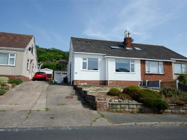 Bungalow for sale in Rhos-on-sea, Wales