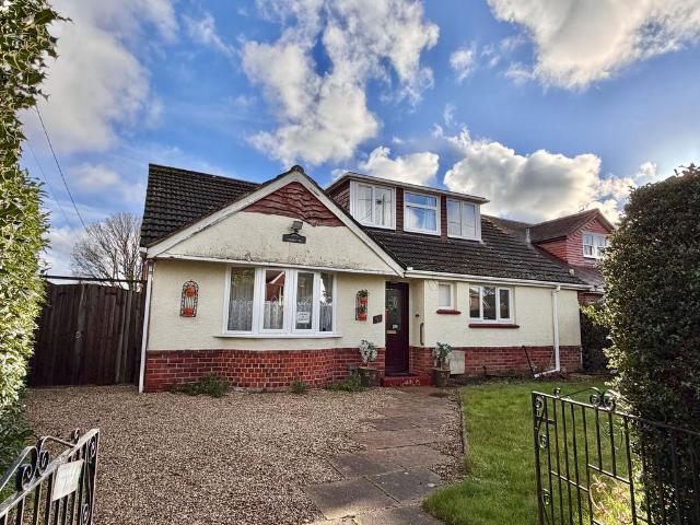 Bungalow for sale in Hythe and Dibden, Ashurst Bridge