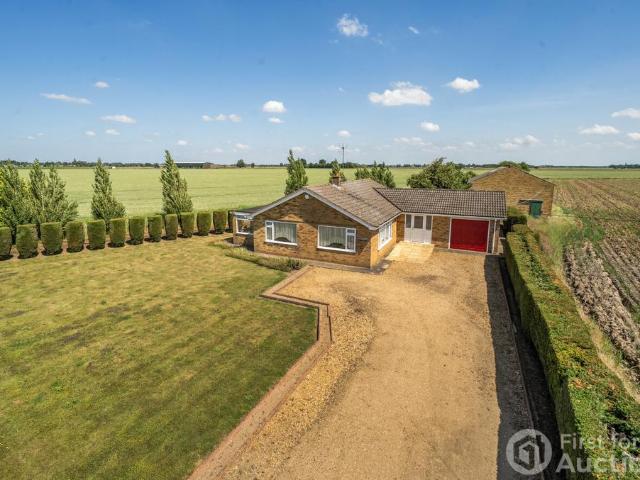 Bungalow for sale in Holbeach CP, Gosberton Clough