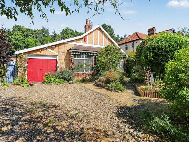 Bungalow for sale in Westfield View, East Bank