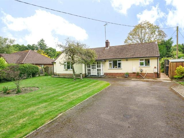 Bungalow for sale in Bolton Low Houses, Hampshire