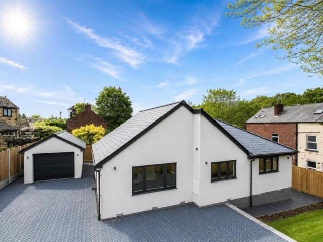Bungalow for sale in Newmillerdam, West Yorkshire