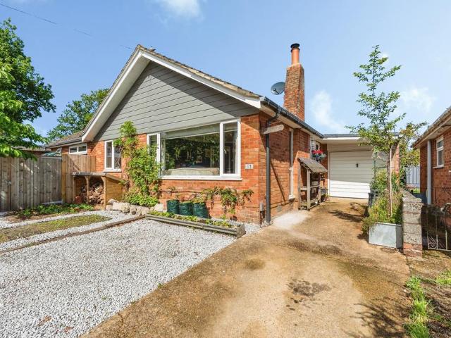 Bungalow for sale in Barton Stacey, Hampshire