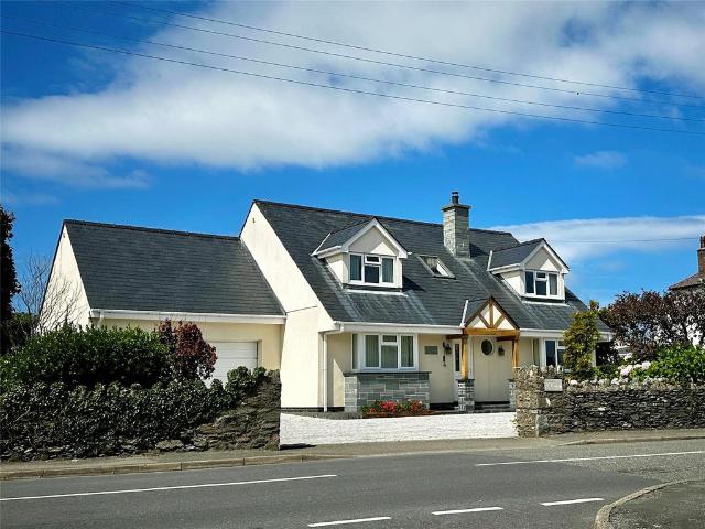 Bungalow for sale in Trearddur, Wales