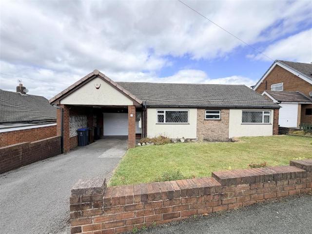 Bungalow for sale in Kingsley Moor, Staffordshire