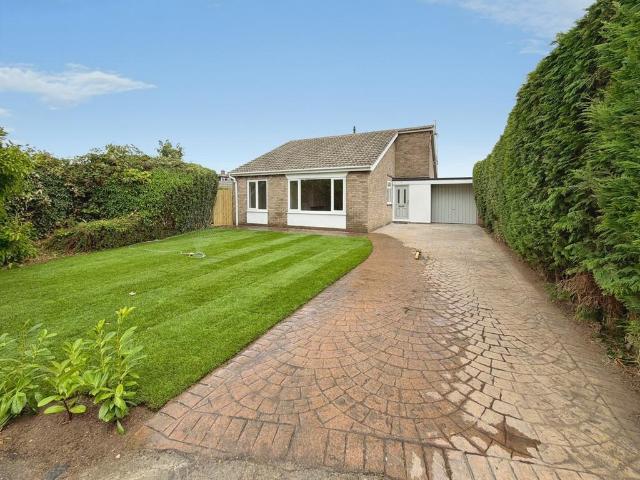 Bungalow for sale in West Honeywood, Ingleby