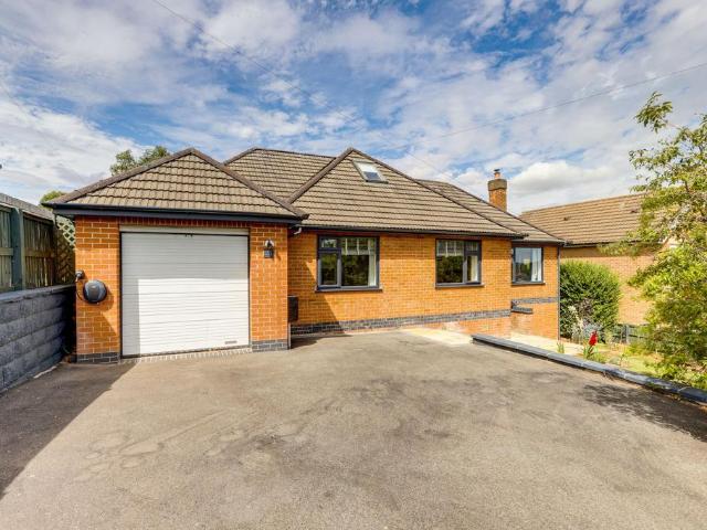 Bungalow for sale in Gedling