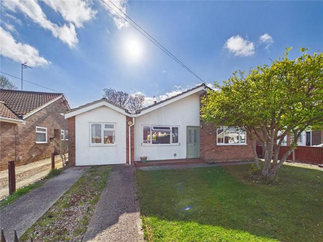 Bungalow for sale in Sudbury, Chelmondiston