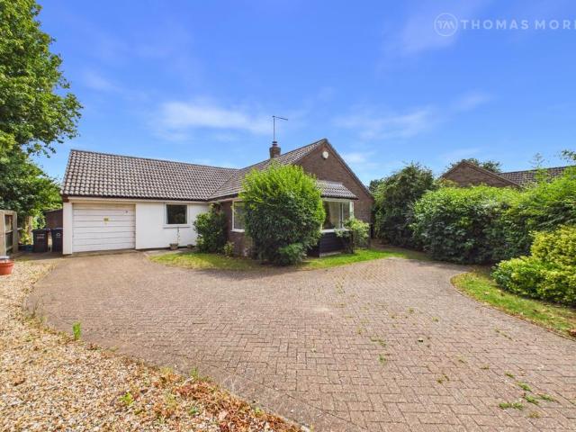 Bungalow for sale in Huntingdon, Cambridgeshire