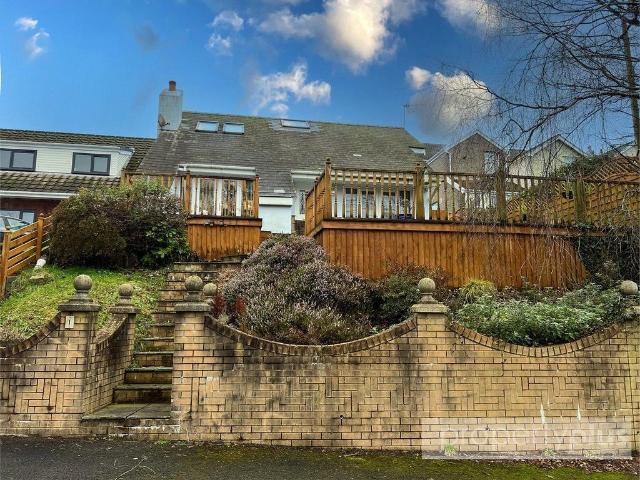 Bungalow for sale in Tonyrefail, Coedely