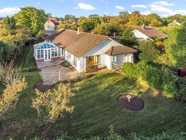 Bungalow for sale in Boxgrove, Chichester