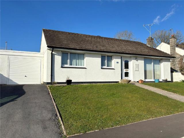 Bungalow for sale in Kilgetty, Wales