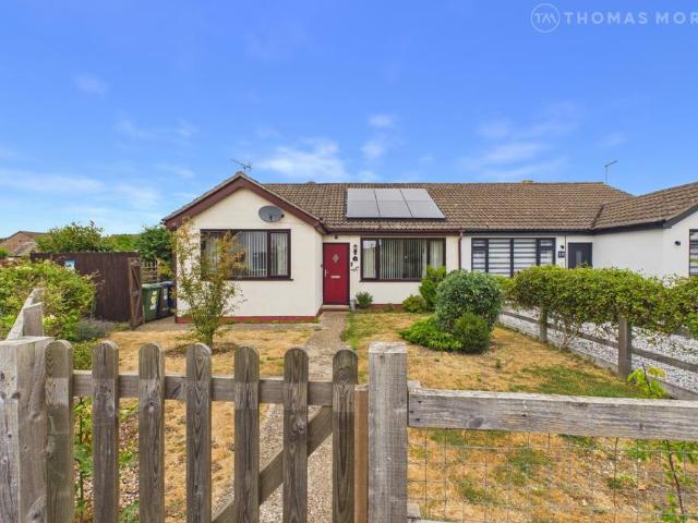 Bungalow for sale in Offord Darcy, Huntingdon