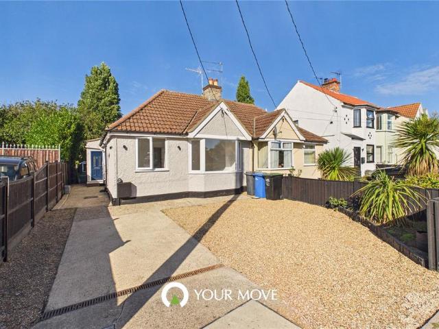 Bungalow for sale in Eastbridge, Suffolk