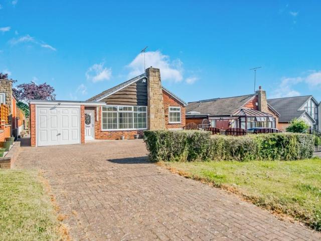 Bungalow for sale in Birstall Smithies, Gomersal