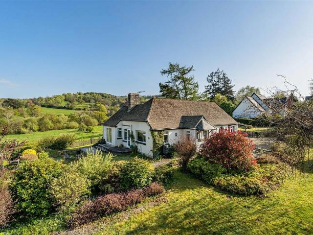Bungalow for sale in Weir Quay, Devon
