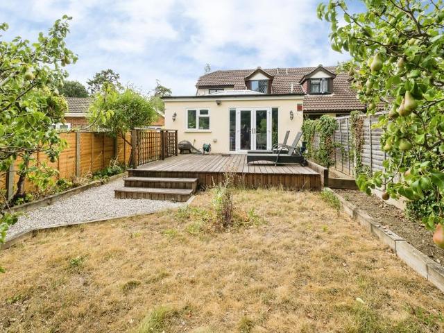 Bungalow for sale in Hutton Mount, Navestock Side