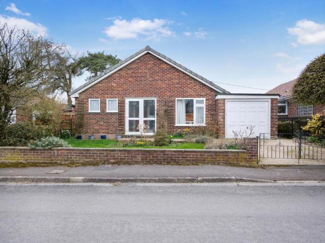 Bungalow for sale in The Maltings, Shaftesbury