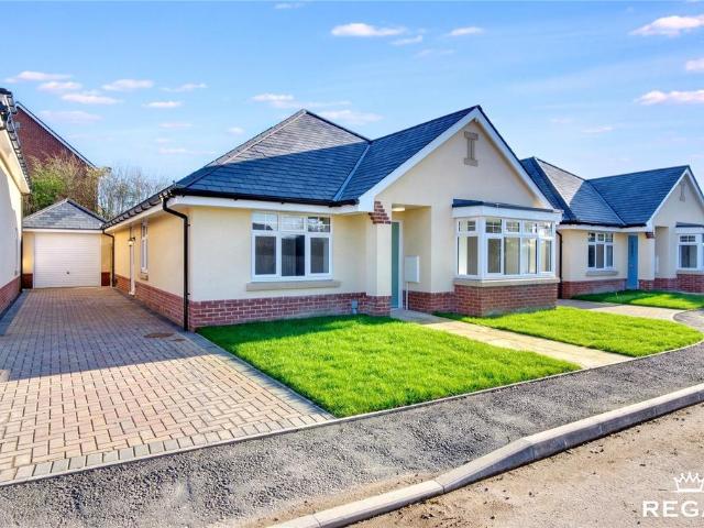 Bungalow for sale in Walworth Business Park, Barton Stacey