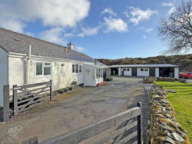 Bungalow for sale in Llanfechell, Wales