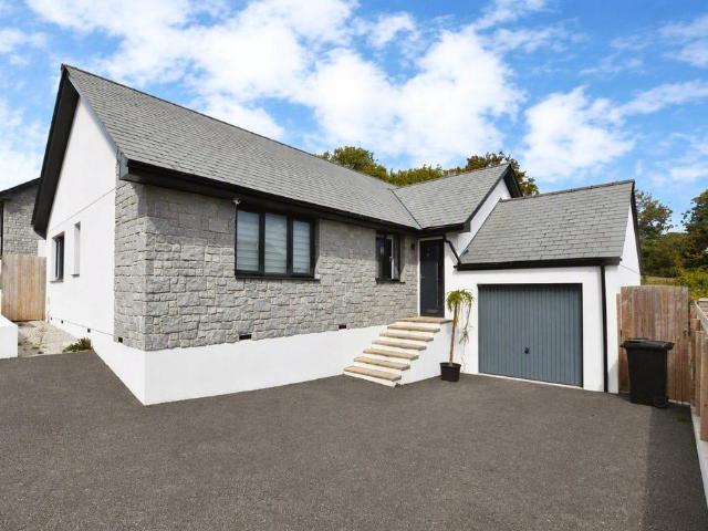 Bungalow for sale in Trevarth, Lanner