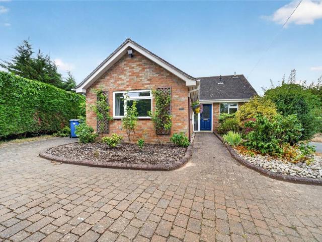 Bungalow for sale in Chelmondiston, Suffolk