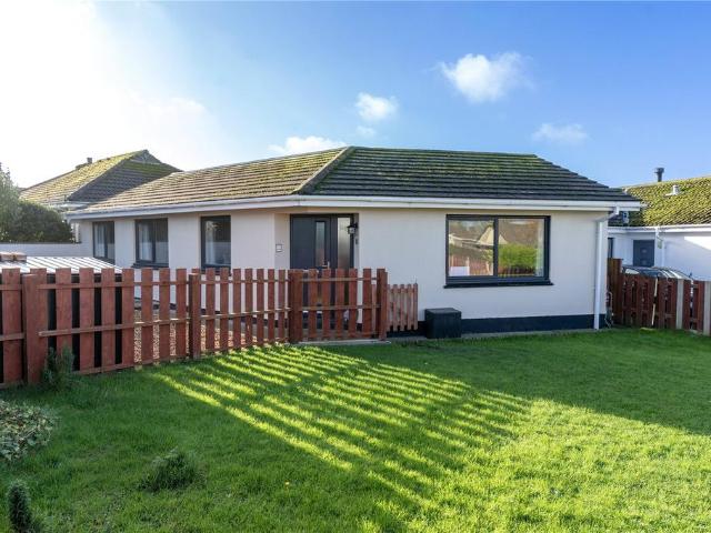 Bungalow for sale in Goldsithney, Cornwall