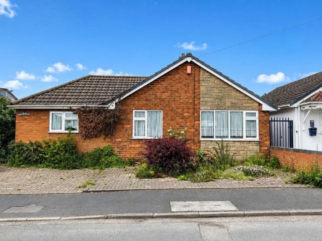 Bungalow for sale in Doe Bank, Wednesbury