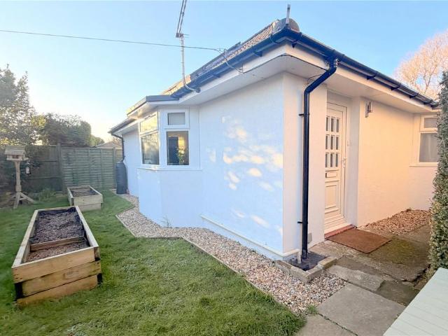 Bungalow for sale in Fishersgate, West Sussex