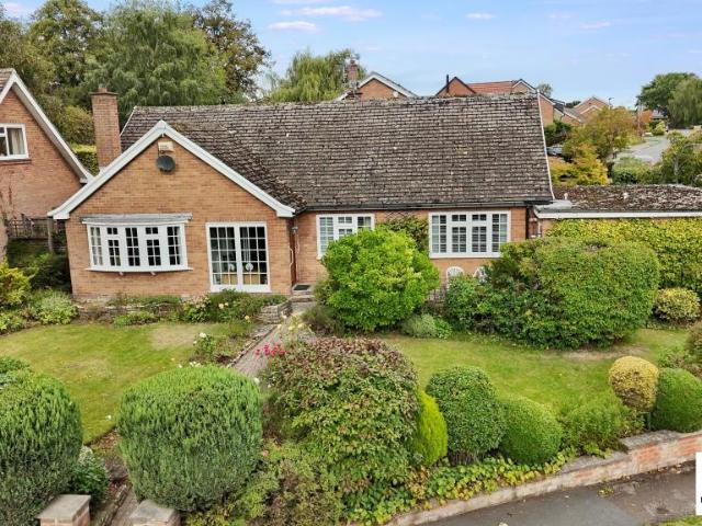Bungalow for sale in Hutton Rudby, North Yorkshire