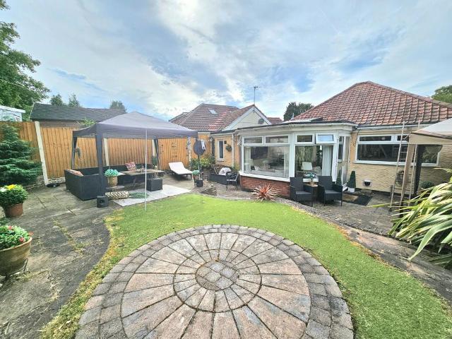 Bungalow for sale in Gravelly Hill, West Midlands