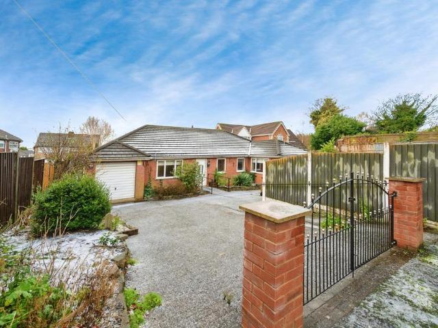 Bungalow for sale in Prescot, Holt
