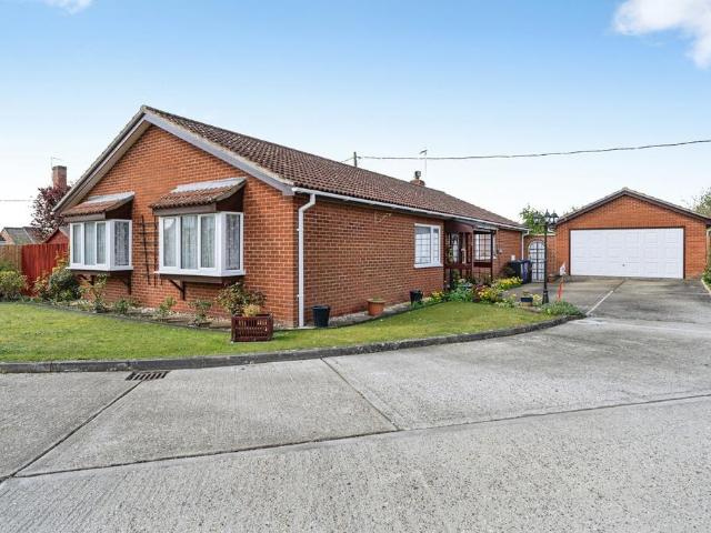 Bungalow for sale in Chedburgh, Suffolk