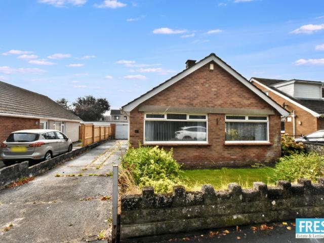 Bungalow for sale in Pant Lasau, Nangreaves