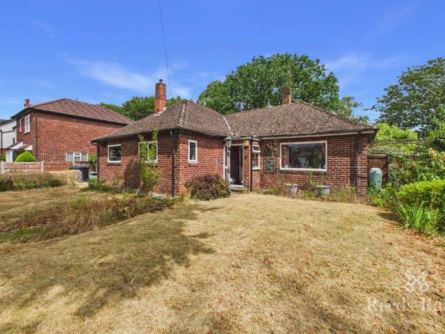 Bungalow for sale in Gatley, Greater Manchester