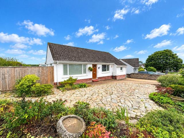 Bungalow for sale in Lake, Kentisbury
