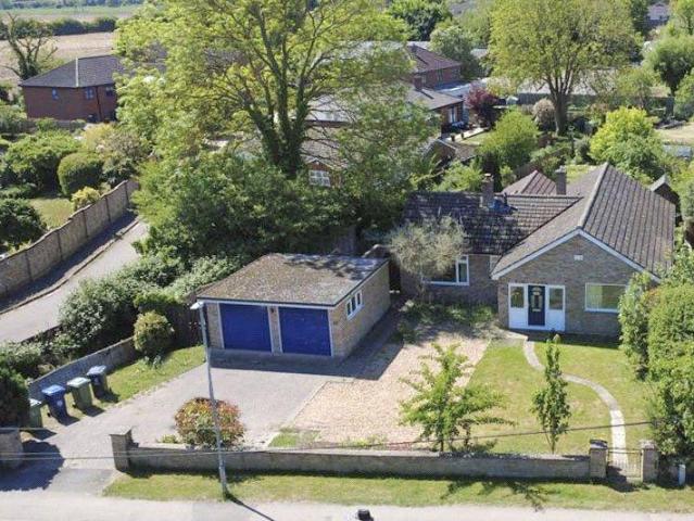 Bungalow for sale in Arrington, Cambridgeshire
