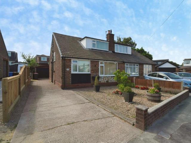Bungalow for sale in Clifton, Salford