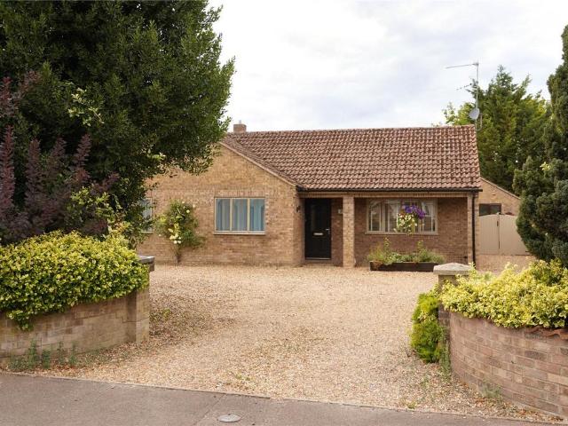 Bungalow for sale in Chedburgh, Suffolk