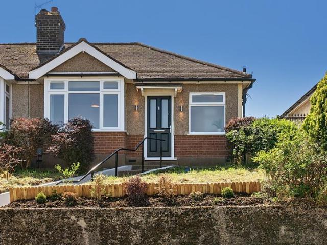 Bungalow for sale in Belvedere, Greater London