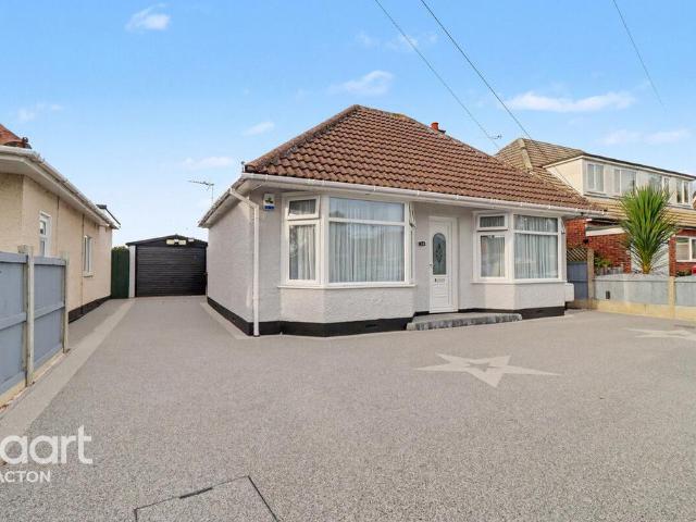 Bungalow for sale in Clacton-on-Sea, Tendring