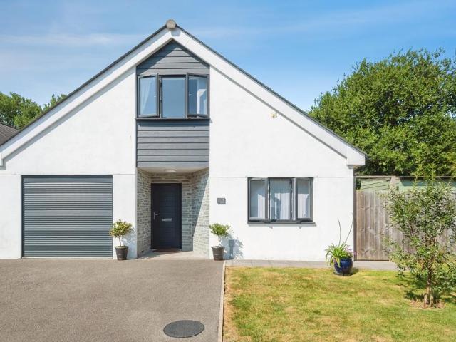 Bungalow for sale in Cornwall