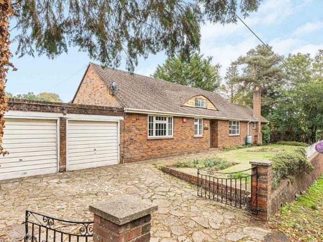Bungalow for sale in Upper Bourne, Waverley