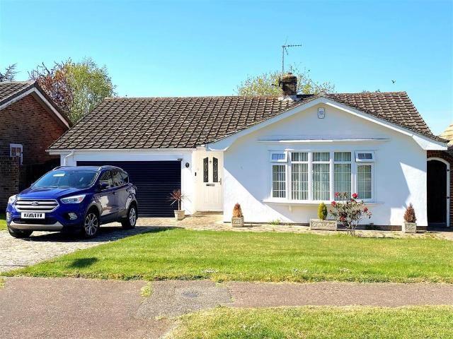 Bungalow for sale in Little Common, Heathlands