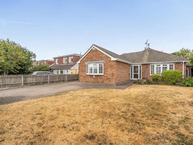 Bungalow for sale in Alton, East Hampshire