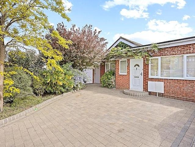 Bungalow for sale in Epping, Essex