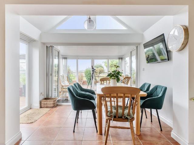 Bungalow for sale in Ashmore Green, Cold Ash